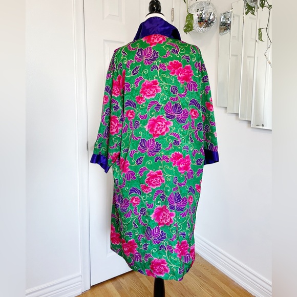 Vintage Victorias Secret robe - Picture 7 of 10